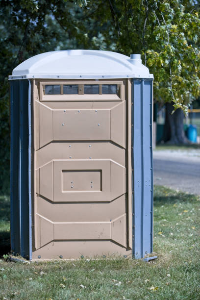 Affordable portable toilet rental in Calumet, PA